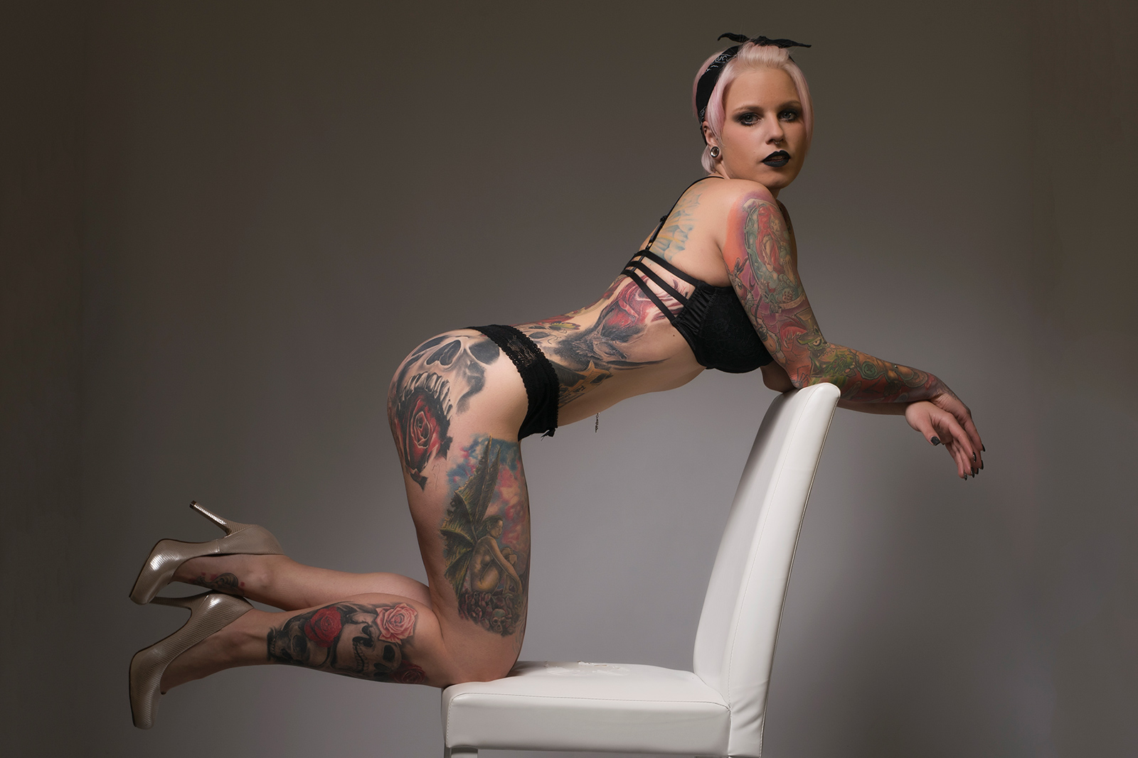 Inked Beauties / Copyright by Markus Wuestefeld